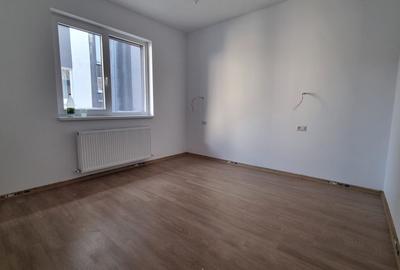 Casă cu 4 camere cu Canalizare în Central - 14