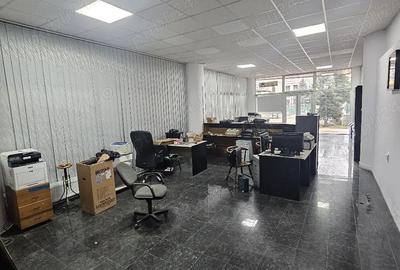 Spațiu comercial, de 130 mp, în Central - 1