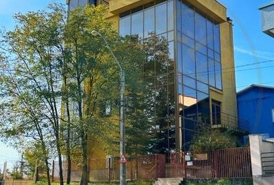 Inchiriere Cladire multifunctionala Vama Pitesti - 1