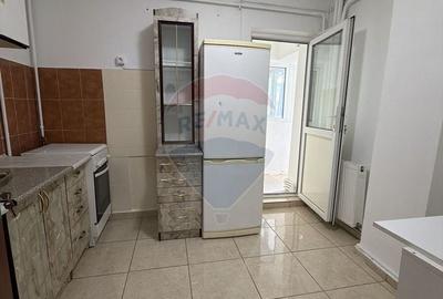 Apartament cu 3 camere decomandat în Bordei - 13
