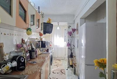 Apartament cu 4 camere decomandat, mobilat în Micro 39 - 2