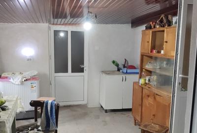 Harlau, Ia?i. Casa. - 9