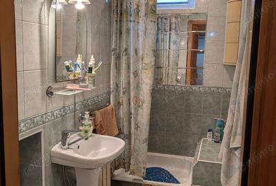 Apartament cu 2 camere decomandat în 13 Septembrie