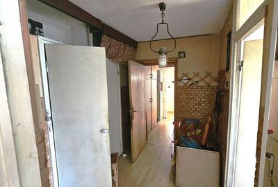 Apartament cu 3 camere decomandat în Alexandru cel Bun - 7