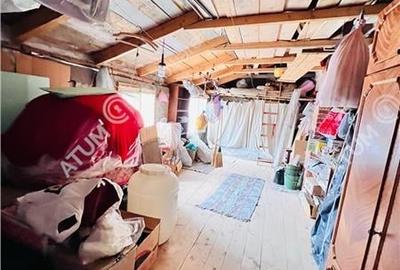 Casa de 3 camere cu pivnita si teren situata in zona Lupeni Sibiu - 15