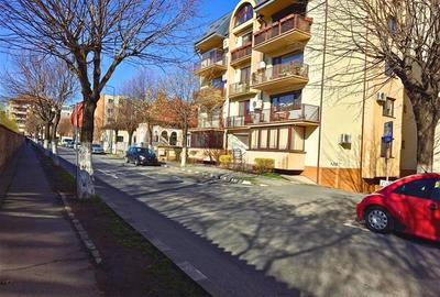 Apartament cu 2 camere decomandat în 1 Mai