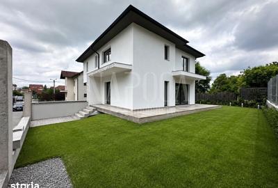Casă cu 5 camere cu Teren 330 Mp în Zorilor - 1