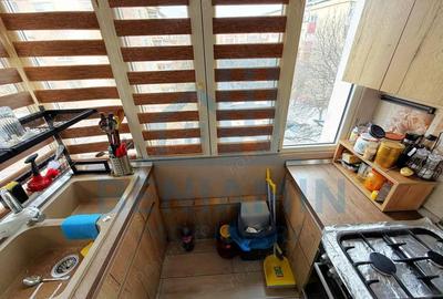 Apartament cu 2 camere decomandat în Sărari - 2