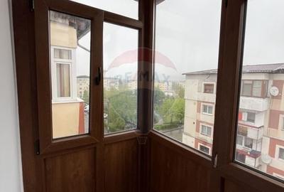 Apartament spatios de vanzare in GRUI - Campulung - 7