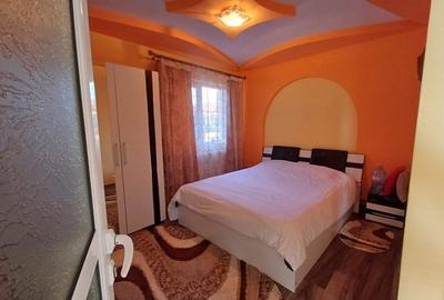 CASA CU 4 CAMERE , BECI SI GARAJ , 825MP TEREN , VOINESTI - 3