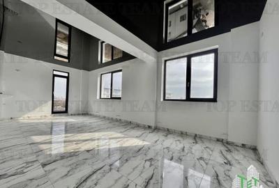 Apartament cu vedere la mare, incalzire in pardoseala, tavan - 2