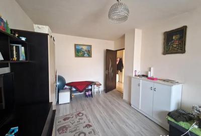 Apartament cu 2 camere decomandat în Hotvon - 9