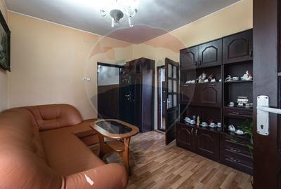 Apartament cu 3 camere semidecomandat, mobilat în Sud - 4