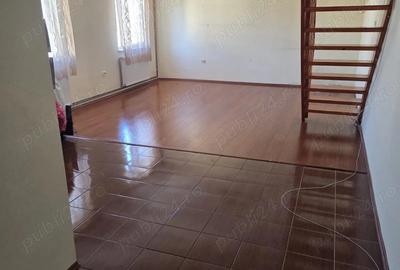 Apartament cu 3 camere decomandat în Banat - 1