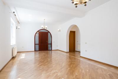 Vila 1 Mai- Chibrit-pentru doua familii - 10