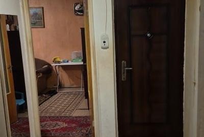 3 camere fizicienilor nerenovat - 10