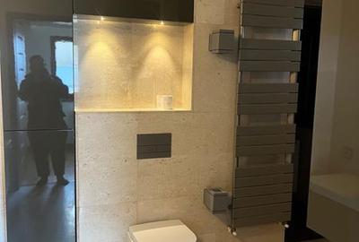 Apartament cu 4 camere în Central