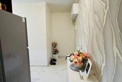 Apartament cu 3 camere semidecomandat, mobilat în Valenta - 4