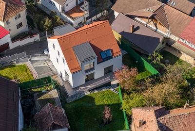 Vilă de poveste în centrul vechi al Brașovului - 24