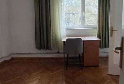 Apartament cu 2 camere decomandat, mobilat în Foișorul de Foc - 2