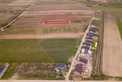 De Vanzare teren intravilan - 1417 mp, Cihei - 2