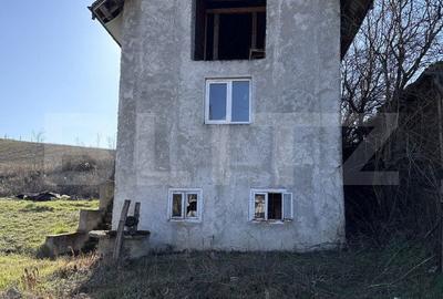 Casă cu 4 camere în Jichișu de Jos - 8