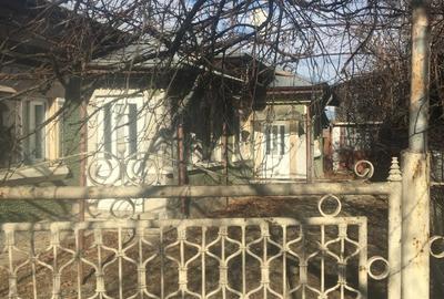 Casa de vanzare in sat Tei?, jude? Dambovi?a - 1