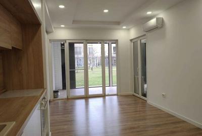 Apartament cu 3 camere decomandat în Ștefăneștii de Jos - 6