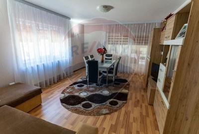 Casă individuală cu 6 camere cu Garaj în Bucureșci - 5