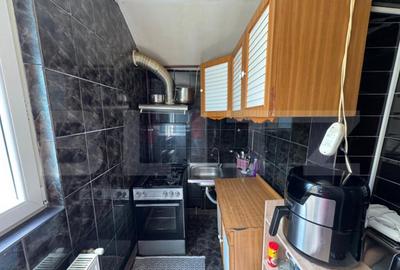 Apartament de 3 camere, decomandat, parter, zona Valea Rosie - 6