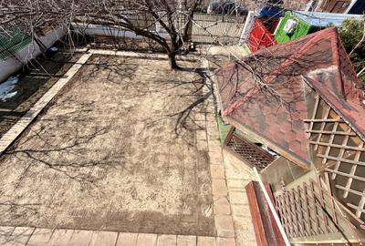 Duplex cu 4 camere cu Canalizare în Central - 19