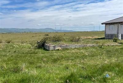 Teren intravilan de 1633 mp, în Vadu Crișului - 23