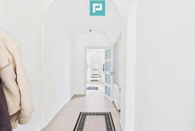 Casa cu 6 camere in zona Central - 16