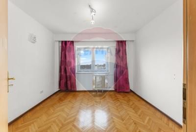 Apartament cu 4 camere decomandat, mobilat în Intim - 8