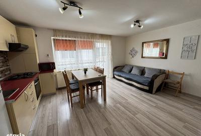 Apartament cu 3 camere decomandat în Cristian - 7