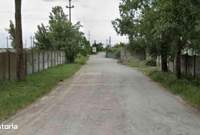 Teren de 10200 mp, în Central - 4