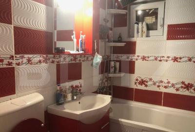 Apartament cu 4 camere semidecomandat, mobilat în Micro 14 - 5