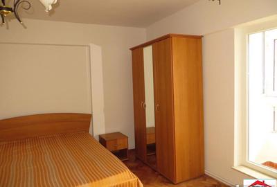 Apartament cu 2 camere de inchiriat central - 2