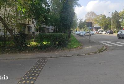 Teren de 212 mp, în Central - 10