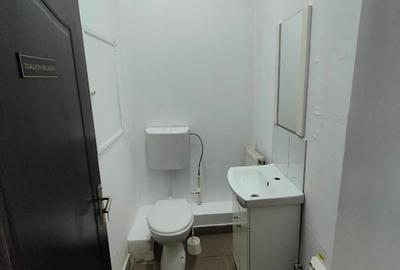 Spațiu comercial, de 1 mp, în Central - 10