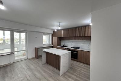 De vanzare apartament Samantha Urcator zona Polivalenta - 2