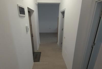Apartament cu 2 camere decomandat în Roșu - 2