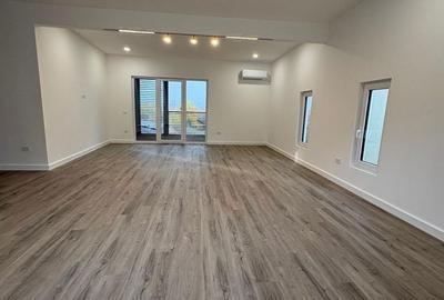 Casă cu 4 camere în Nord - 1