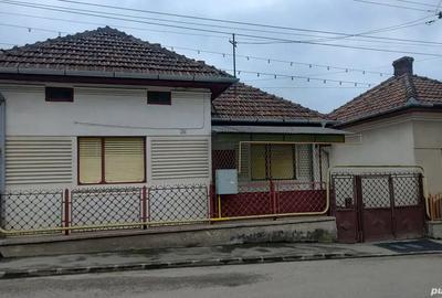 Vand casa zona Chizid,strada Brazilor! - 1