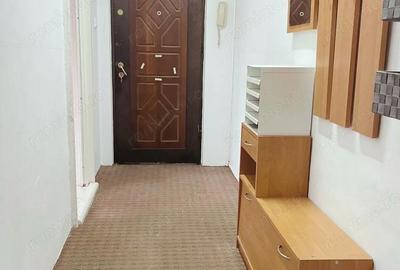 Apartament cu 2 camere semidecomandat în Lotus
