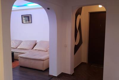 ULTRACENTRAL - 2cam, 1A, dec, et2. bl.dupa'90 - 102000 euro - 17