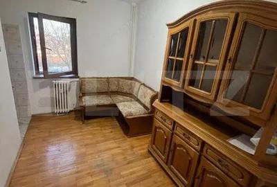 Apartament cu 3 camere decomandat în Nufărul - 4