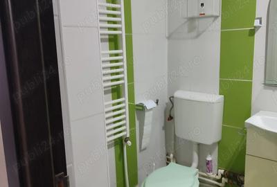 Apartament cu 2 camere decomandat în Central - 4