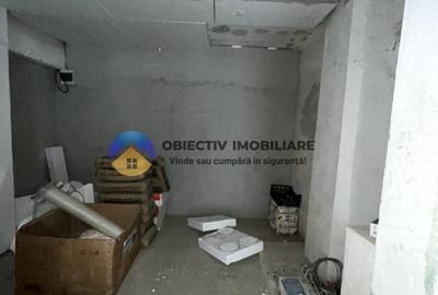 Spatiu comercial zona centrala - 2