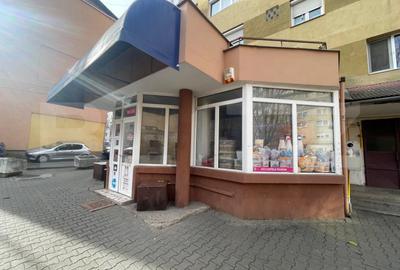 Spațiu comercial, de 79 mp, în Cetate - 2
